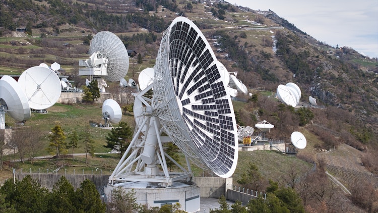 400电话服务热线怎么选才靠谱？3个避坑要点+免费清单，新手也能轻松搞定